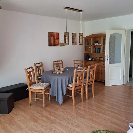 Nah Am Bodden Gelegene Oase Apartment